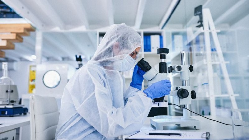 Биолаборатории США в Украине: изобретают вирусы и болезни против славян. 
