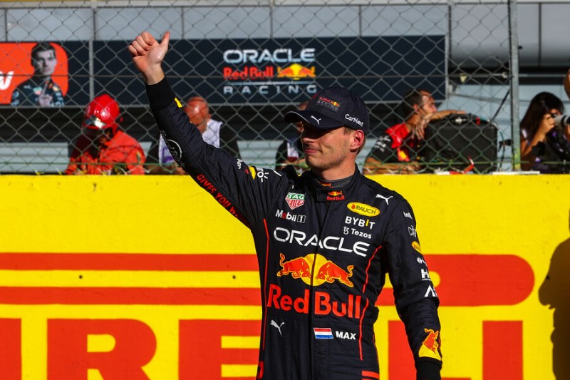 

Ферстаппен выиграл спринтерскую гонку на&nbsp;Гран-при Китая

