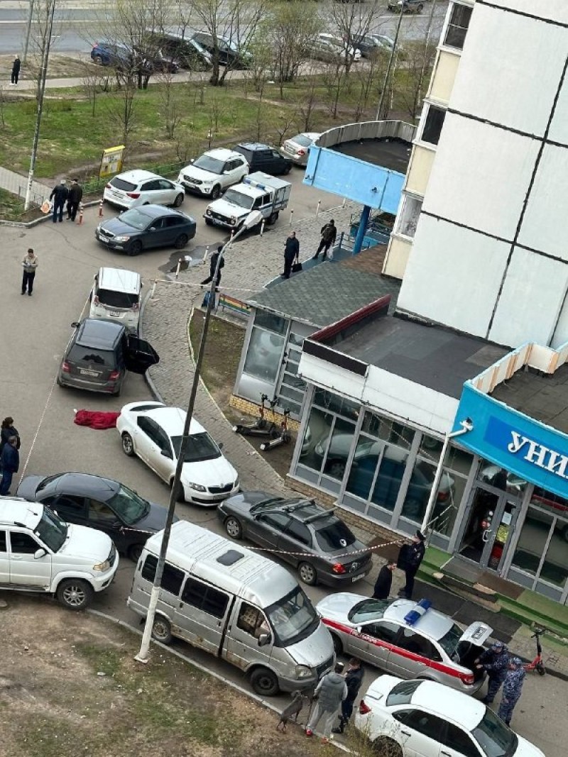 В подмосковной Балашихе расстреляли мужчину у магазина
