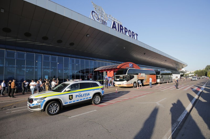 

Молдавский депутат назвал число оппозиционеров, подвергшихся обыскам в&nbsp;аэропорту Кишинева

