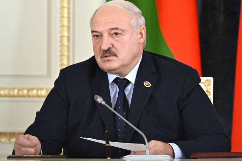 

Лукашенко поделился мнением о&nbsp;западной демократии

