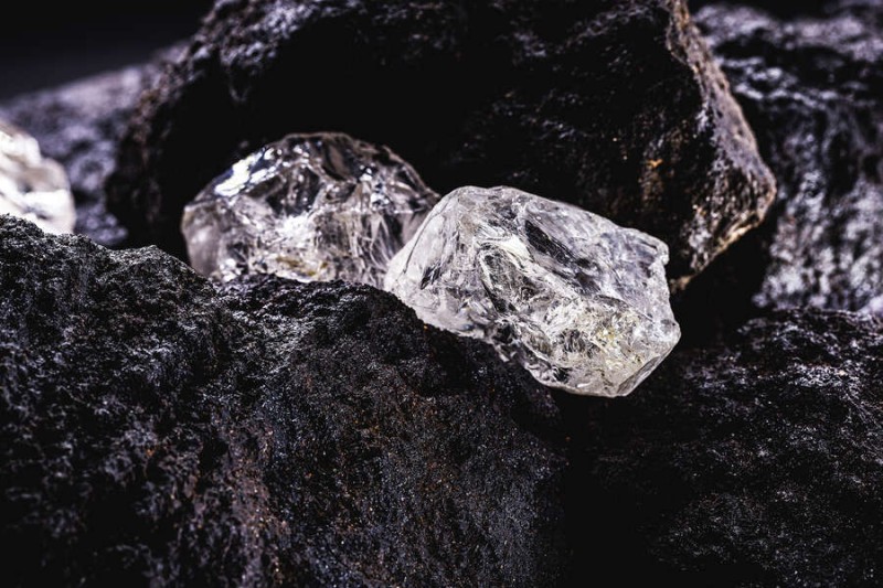 

Ученые ускорили производство синтетических алмазов в&nbsp;сотни раз

