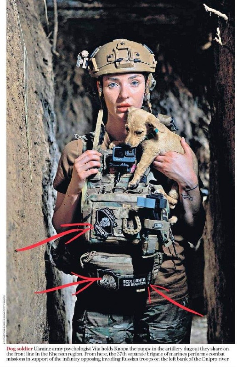 The Daily Telegraph приводит сегодня милое фото: девушка Вита (представлена «военным психологом...