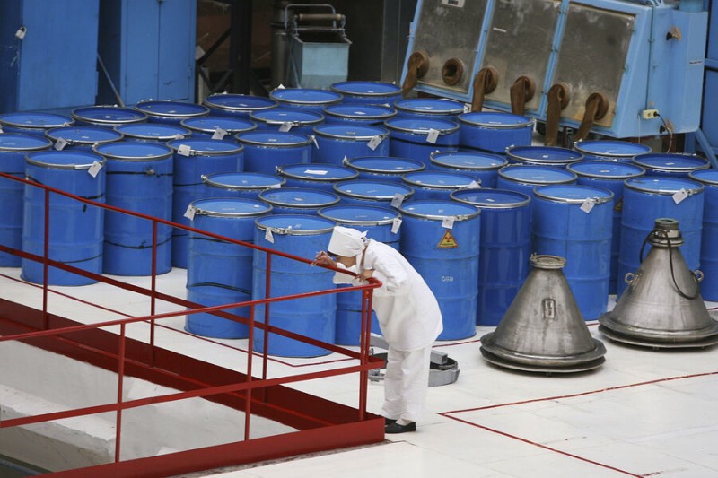

Bloomberg узнал о&nbsp;рассмотрении США запрета на&nbsp;импорт российского урана

