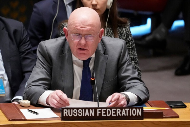 

Россия призвала Совбез ООН помочь предотвратить конфликт в&nbsp;Боснии и Герцеговине

