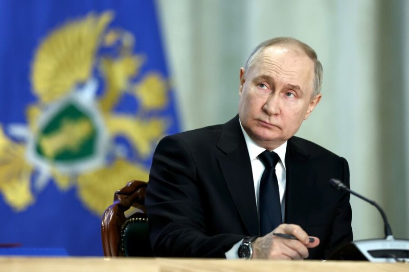 

Путин одобрил проект соглашения о&nbsp;системе таможенного транзита в&nbsp;ЕАЭС

