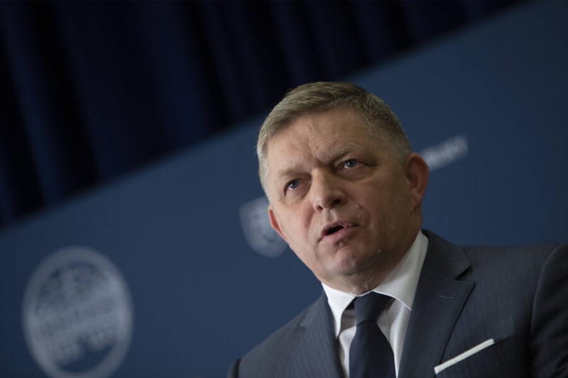 

Премьер Словакии прокомментировал отправку военных на&nbsp;Украину

