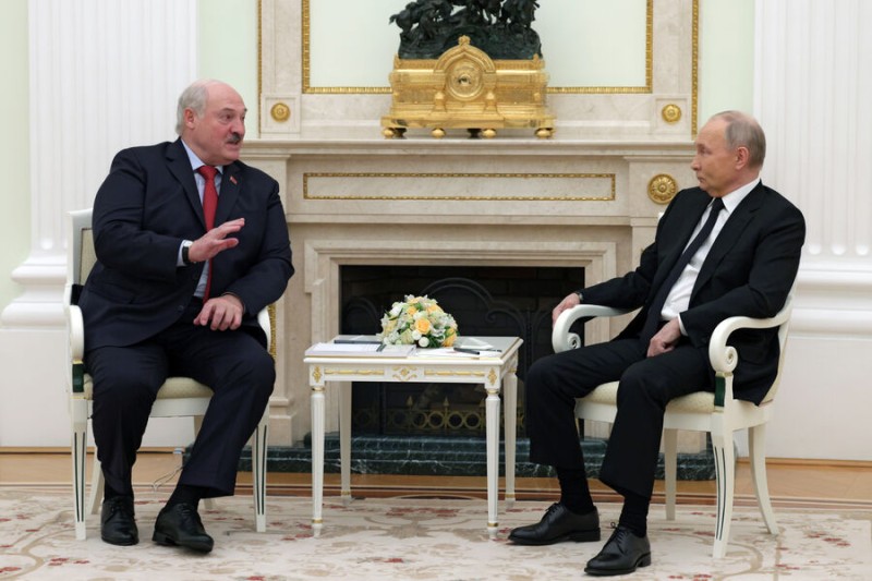 

В&nbsp;Китае удивились поведению Лукашенко в&nbsp;Кремле и улыбке Путина

